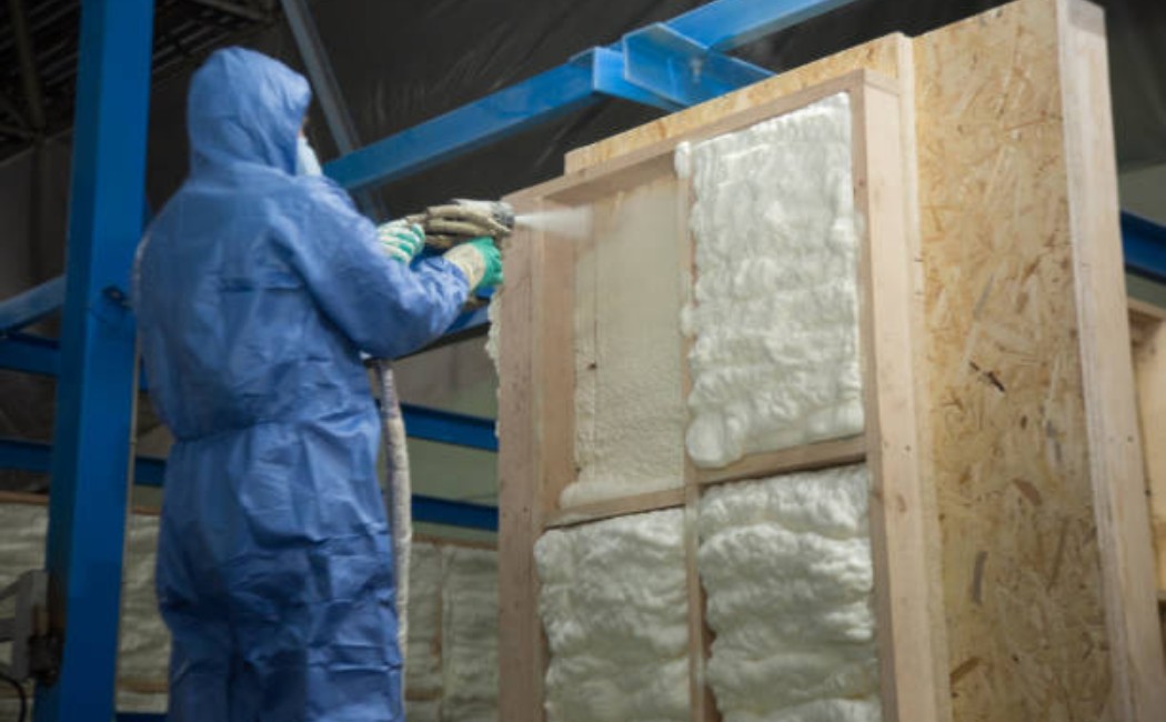 Fiberglass Batts vs Spray Foam Services wall insulation comparison image